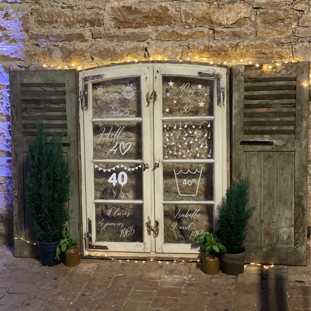 décoration mariage vieille fenêtre
