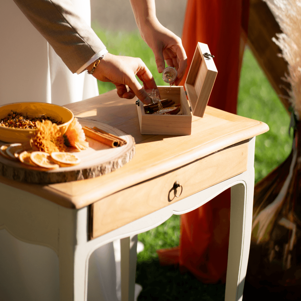 petite table cérémonie laïque