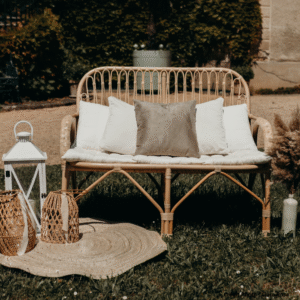 Location banquette en rotin à Lyon