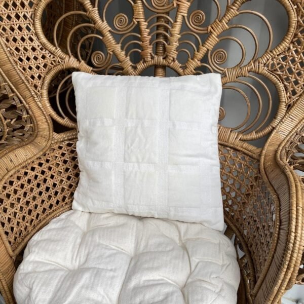 Coussin (plusieurs coloris disponibles)
