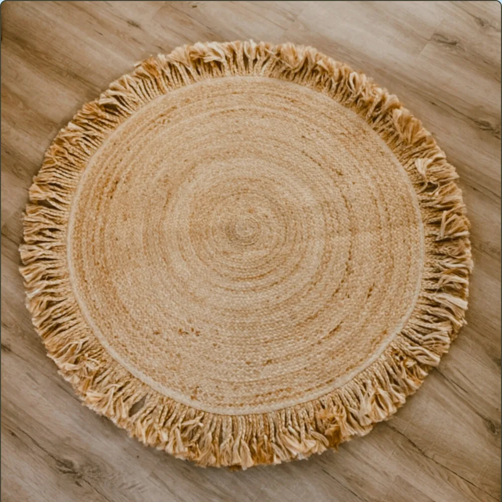 Location tapis rond en jute naturelle à Lyon
