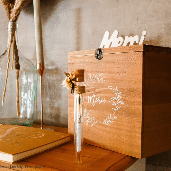 Location urne en bois merci à Lyon