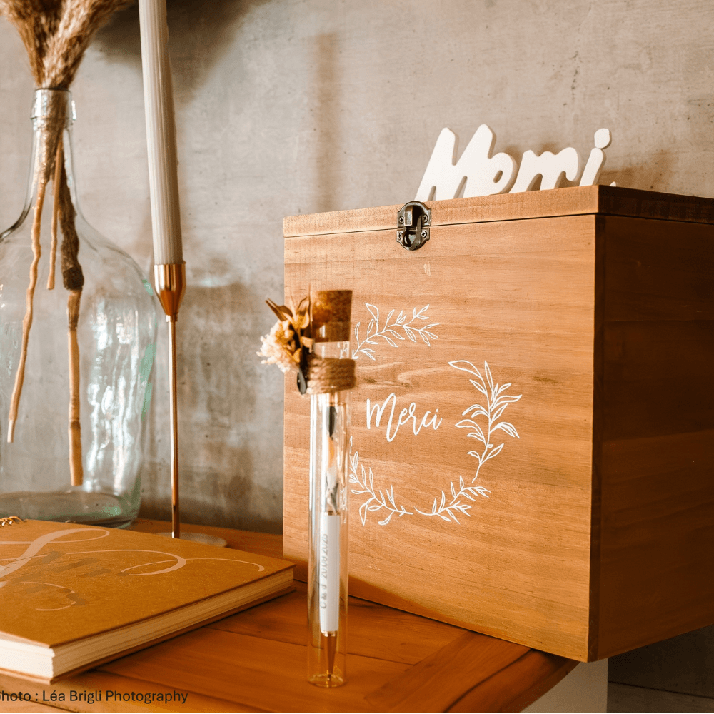 Location urne en bois merci à Lyon