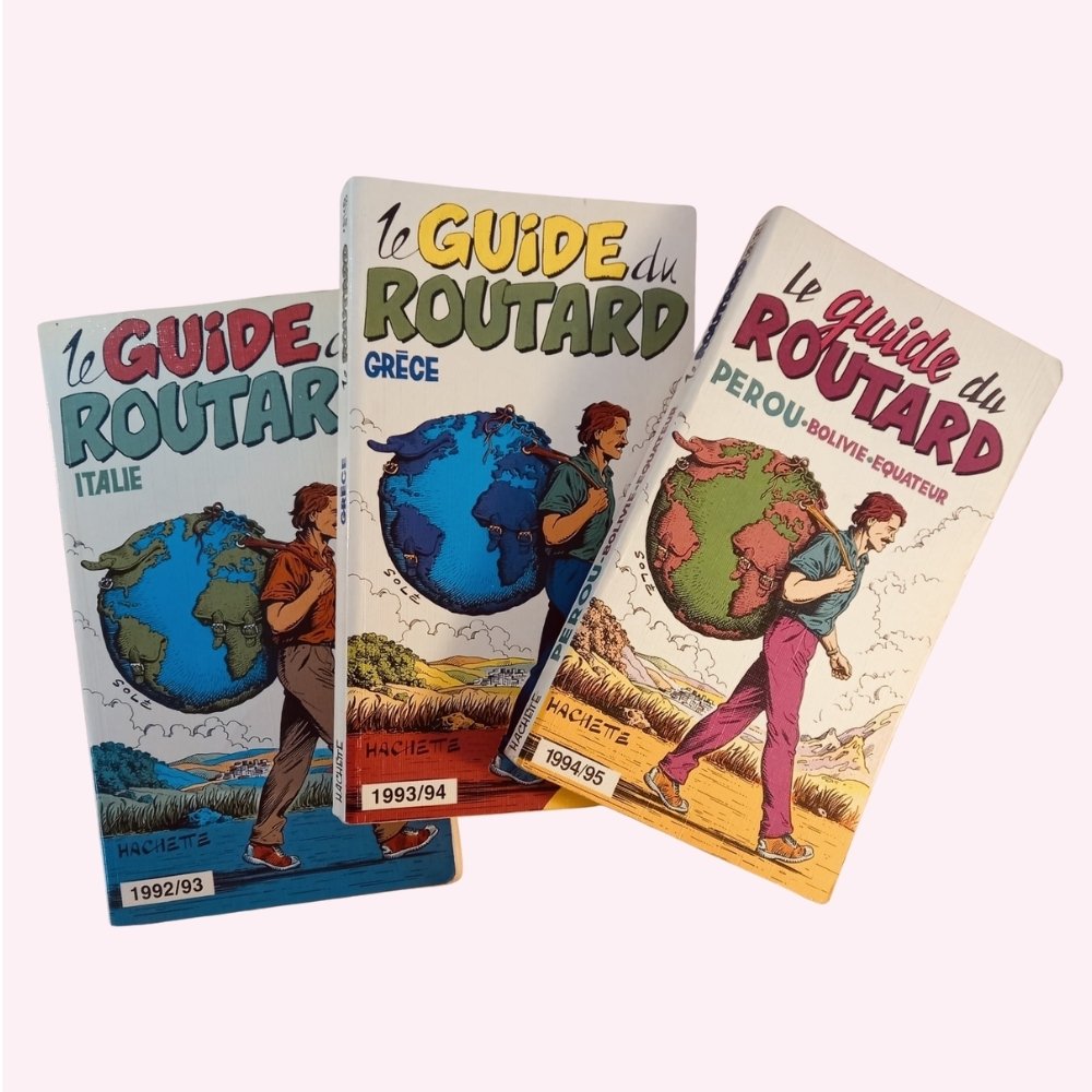 Trio d'anciens guides du routard
