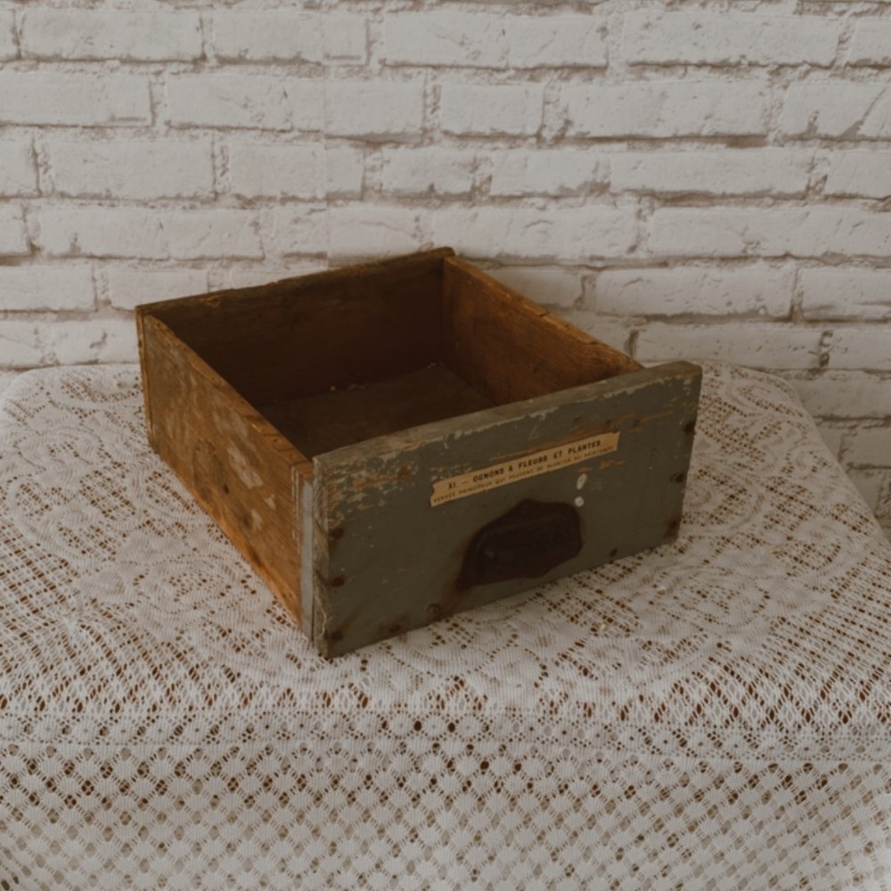 Location tiroir déco patiné bleu clair à Lyon