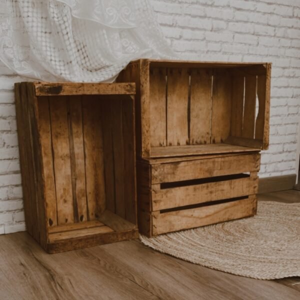 Location caisses à pommes en bois anciennes à Lyon