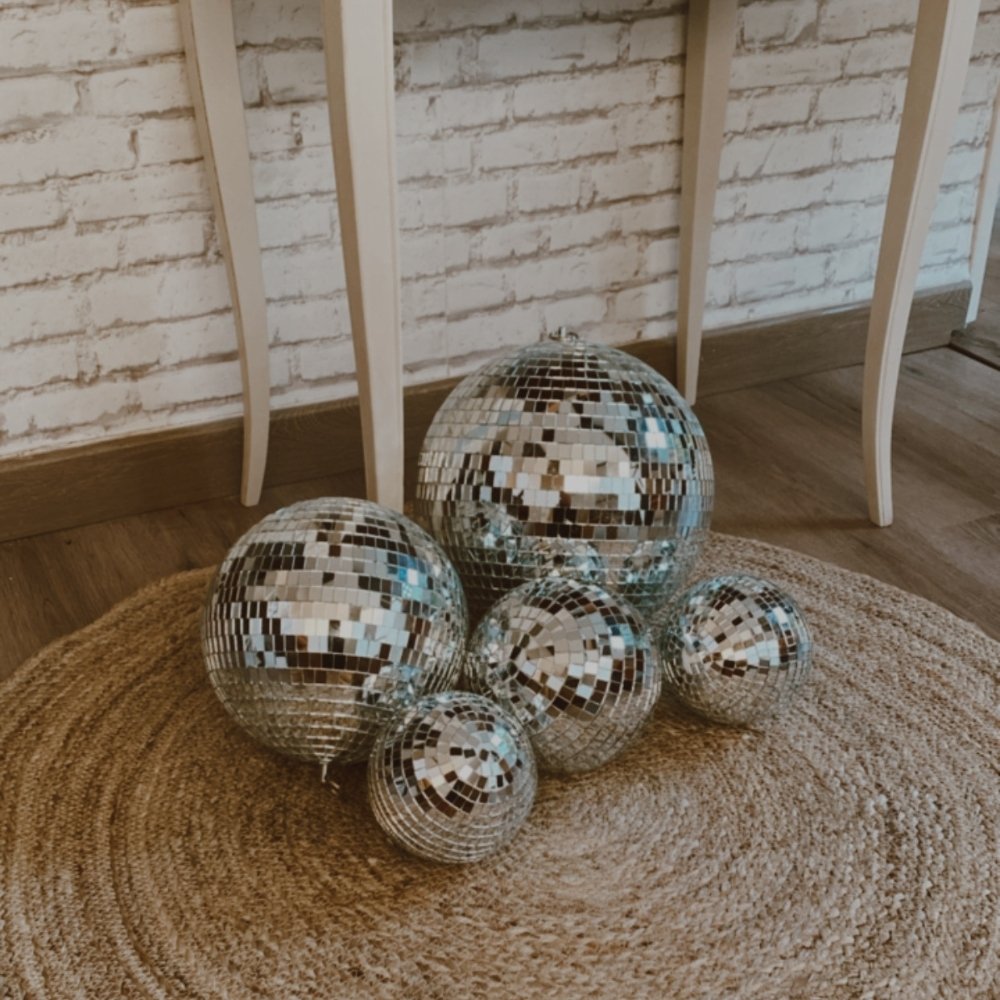 Location lot de boules disco à Lyon