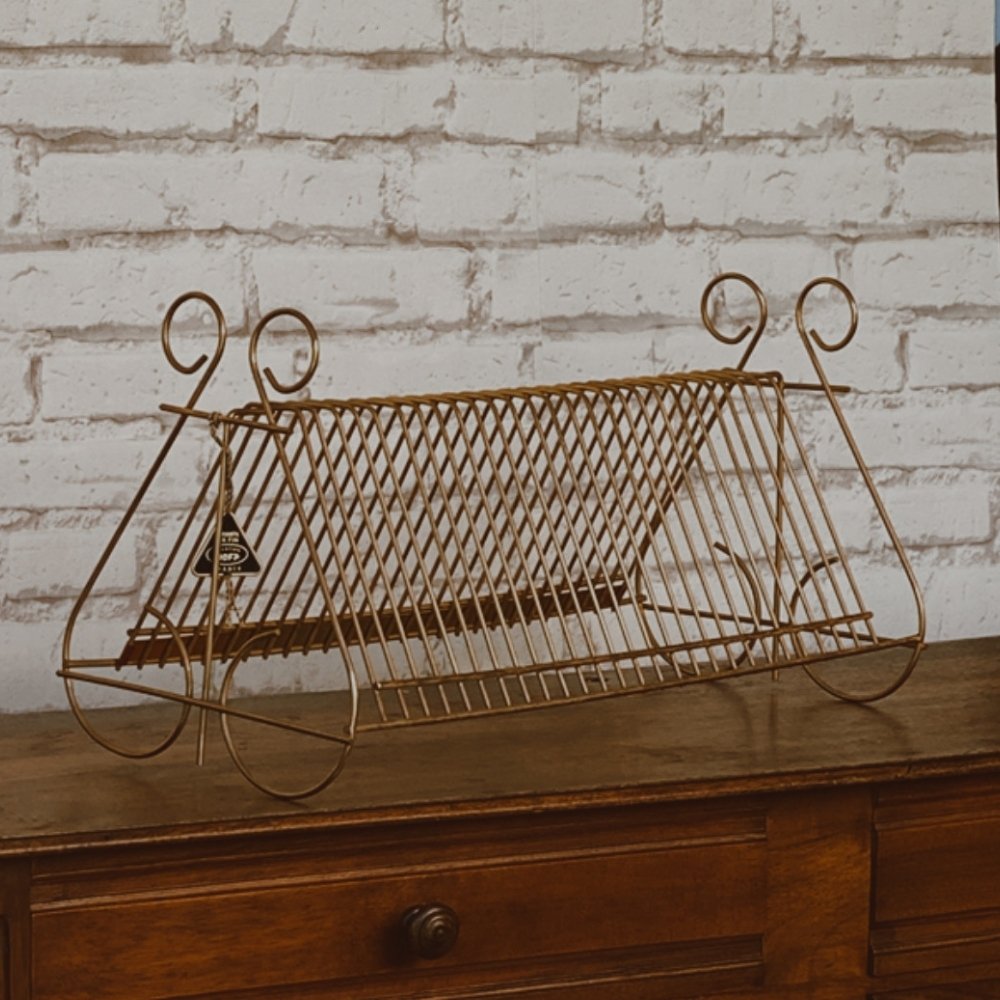 Location porte-vinyles ou présentoir à gazettes des mariés doré à Lyon