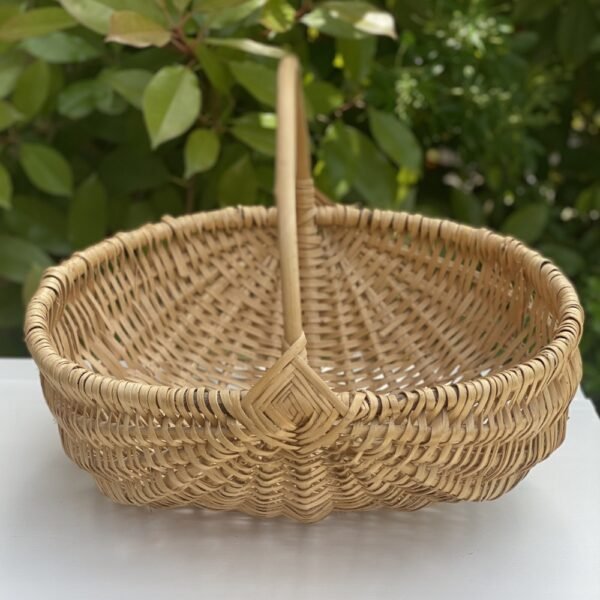 Location panière en rotin à Lyon