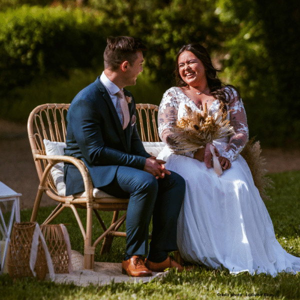Banquette en rotin + 3 coussins (coloris au choix)