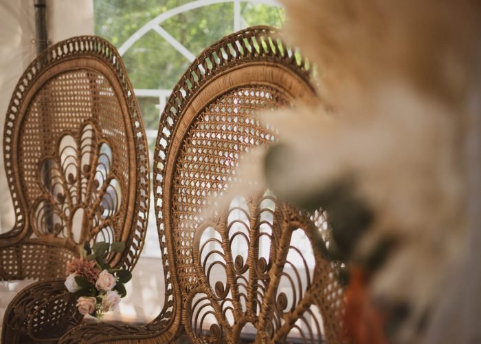 Location de fauteuils emmanuelle pour un mariage en région Rhône-Alpes